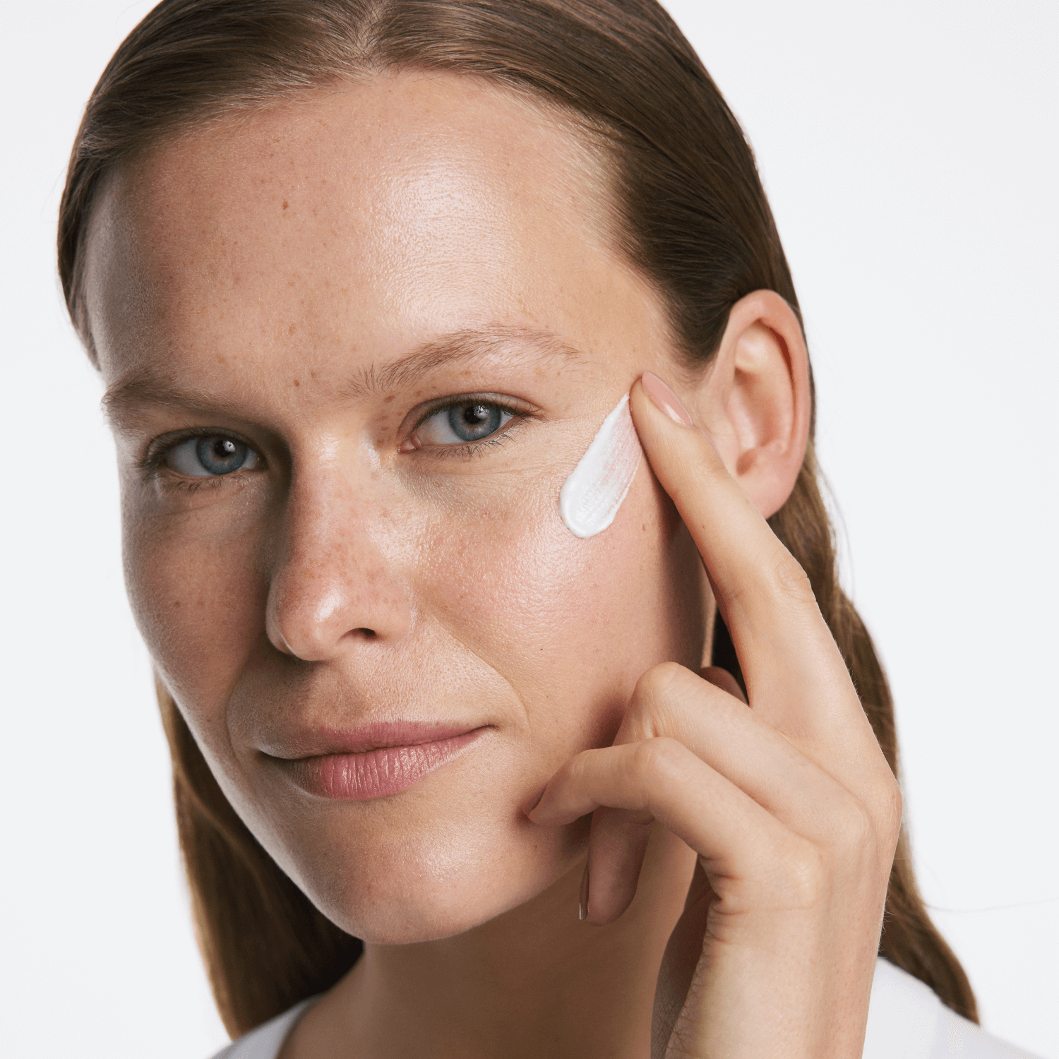 Catch Glow Skin Primer - Pink Quartz - INO Beauty UK