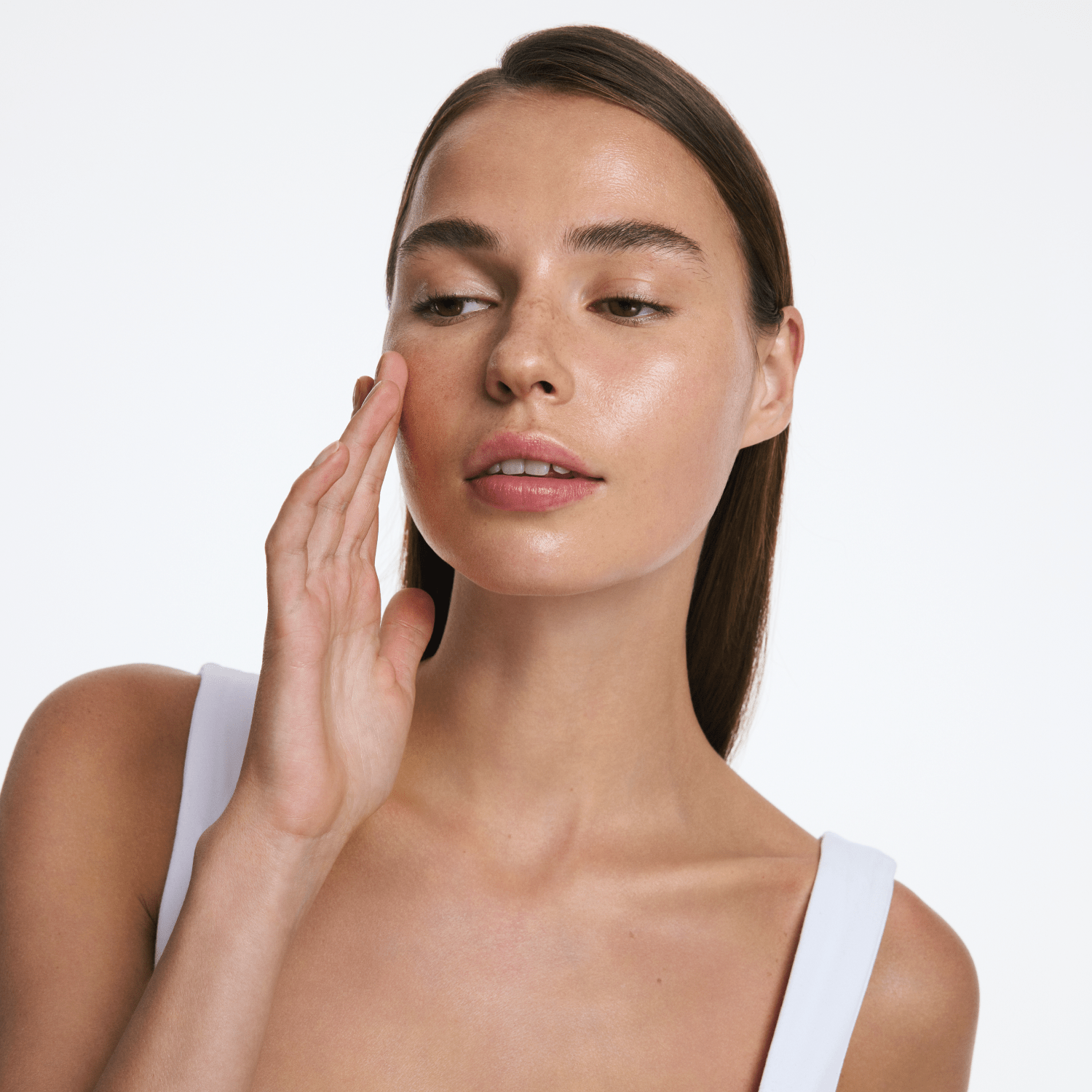 Catch Glow Skin Primer - Ruby Gold - INO Beauty UK